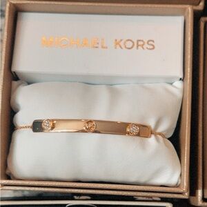 NIB GOLD MICHAEL KORS BRACELET